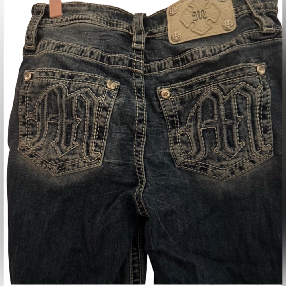 Miss Me Dark Wash Embroidered Pocket Jeans Size 25/31 Worn Once white tag style